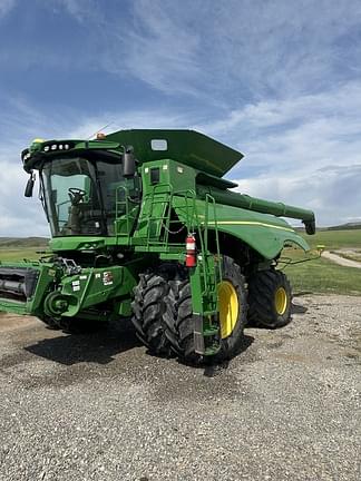 Image of John Deere S780 Primary image