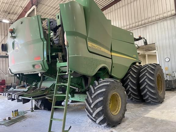 Image of John Deere S780 equipment image 1