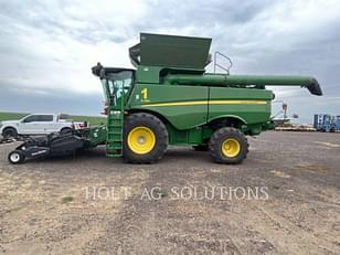 Main image John Deere S780 0