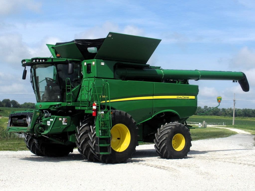 Image of John Deere S780 Primary image