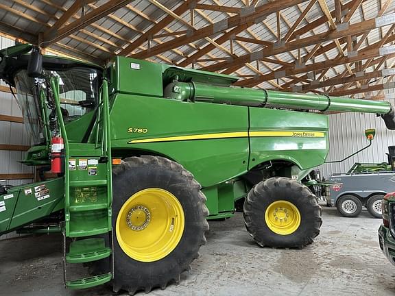 Image of John Deere S780 Primary image