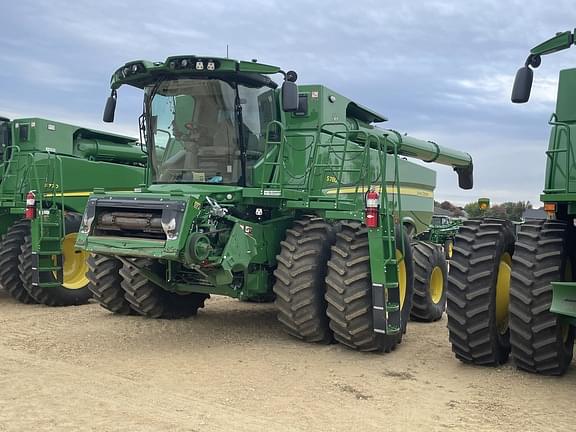 Image of John Deere S780 Primary image