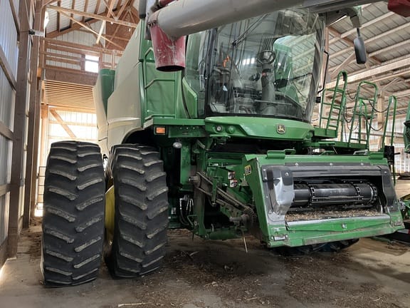 2020 John Deere S780 Equipment Image0