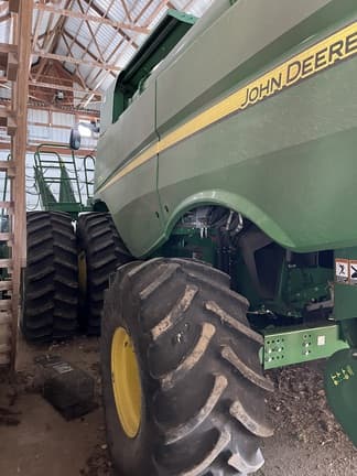 Image of John Deere S780 equipment image 4