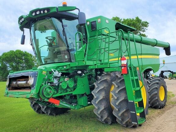 Main image John Deere S780