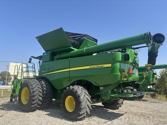 Image of John Deere S780 equipment image 2