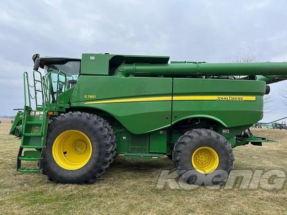 Image of John Deere S780 equipment image 2