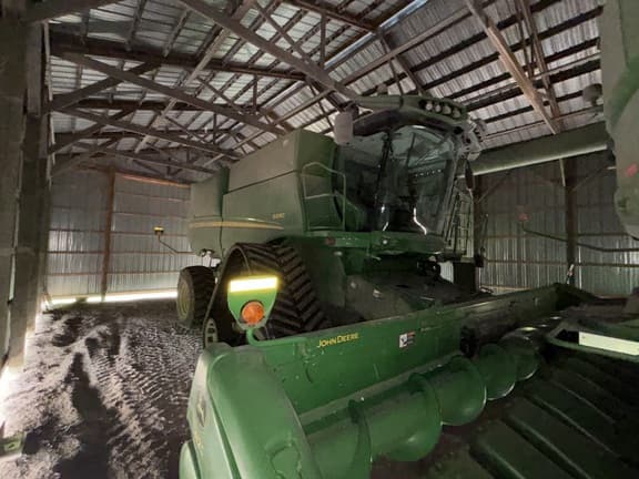 Image of John Deere S780 equipment image 4