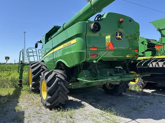 Image of John Deere S780 equipment image 1