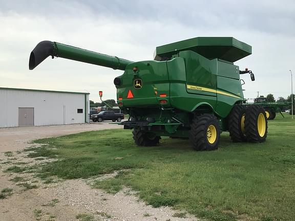 Image of John Deere S780 equipment image 3