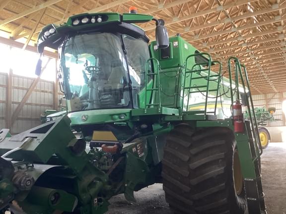 Image of John Deere S780 Primary image
