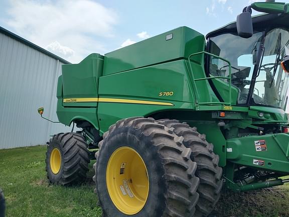 Image of John Deere S780 equipment image 3