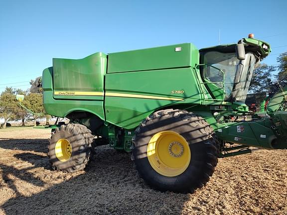 Image of John Deere S780 equipment image 3