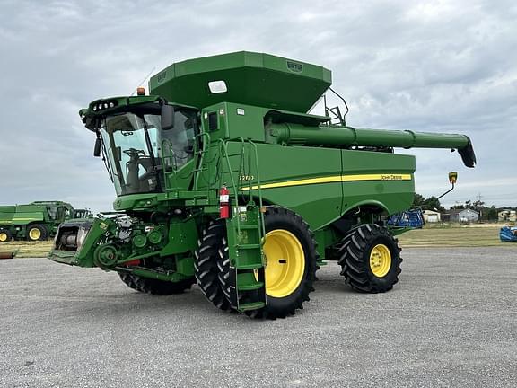 Image of John Deere S780 Primary image