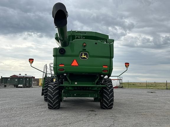 Image of John Deere S780 equipment image 3