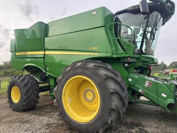 Main image John Deere S780