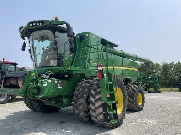 2020 John Deere S780 Equipment Image0