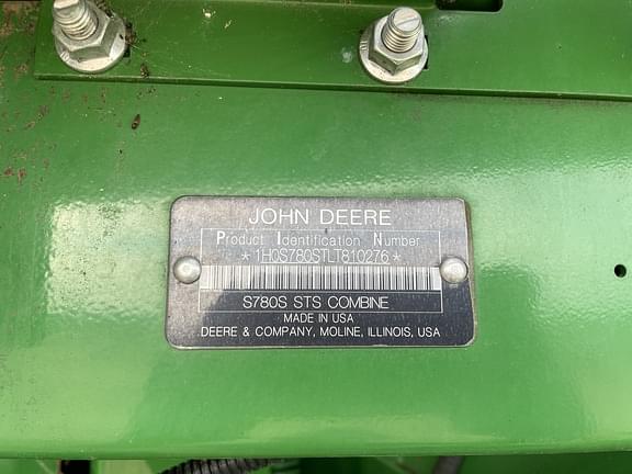 Image of John Deere S780 equipment image 1