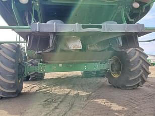 Main image John Deere S780 13