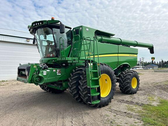 Image of John Deere S780 Primary image