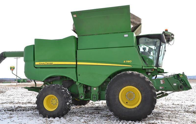 Image of John Deere S780 Primary image