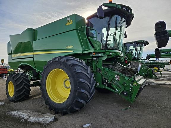 Image of John Deere S780 Primary image