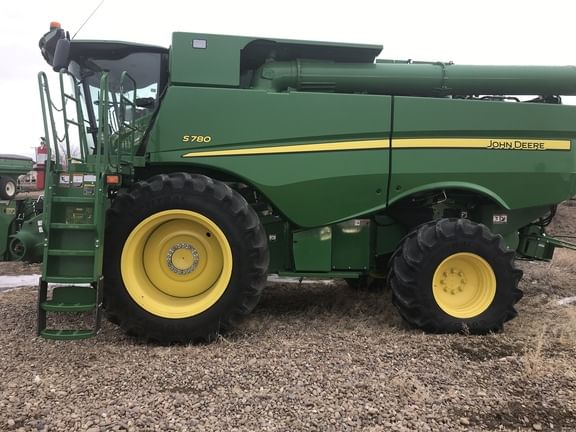 Main image John Deere S780
