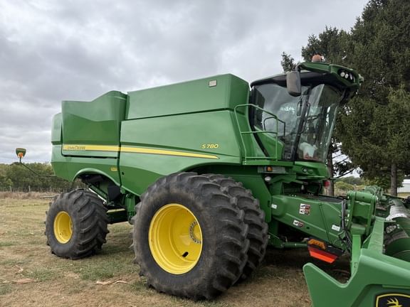 2020 John Deere S780 Equipment Image0