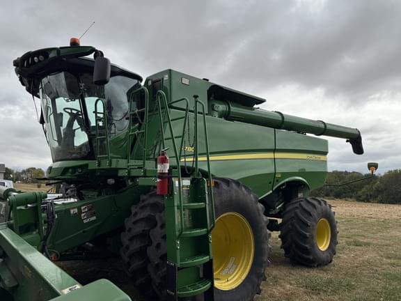 Image of John Deere S780 equipment image 3