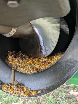 Image of John Deere S780 equipment image 3