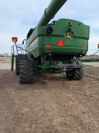 Image of John Deere S780 equipment image 3