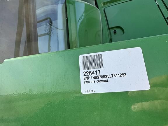 Image of John Deere S780 equipment image 2