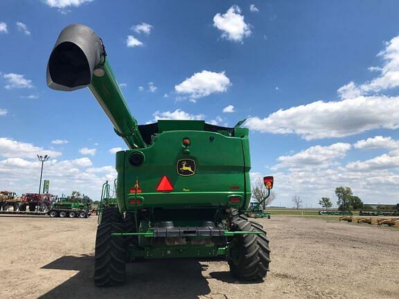 Image of John Deere S780 equipment image 3