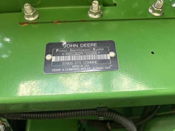 Image of John Deere S780 equipment image 2