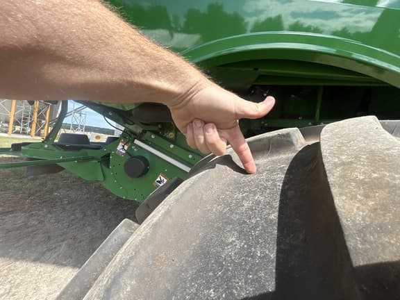 Image of John Deere S780 equipment image 3