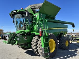 2020 John Deere S780 Image