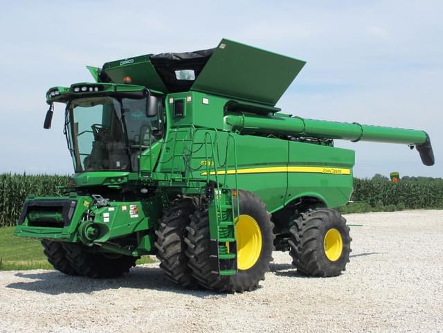 Image of John Deere S780 equipment image 1