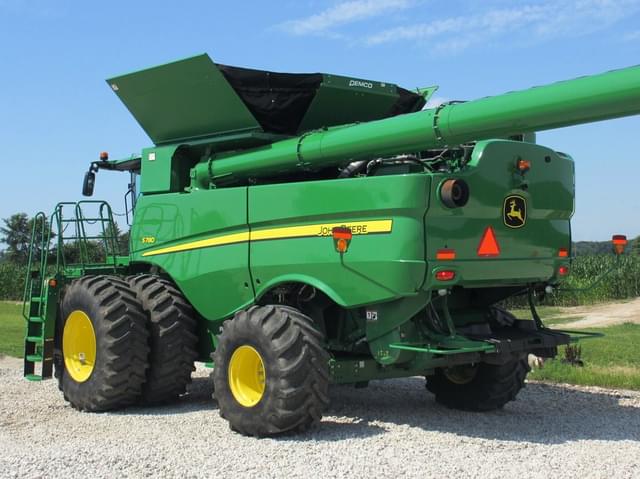 Image of John Deere S780 equipment image 4