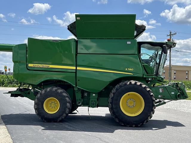 Image of John Deere S780 equipment image 3