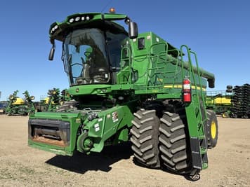 Main image John Deere S780