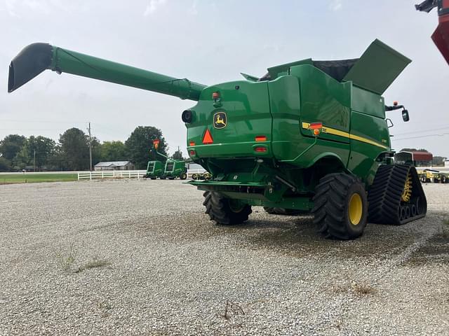 Image of John Deere S780 equipment image 3