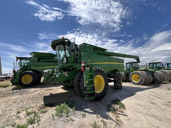 Image of John Deere S780 equipment image 3