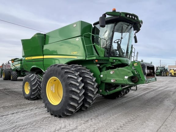 2020 John Deere S780 Equipment Image0