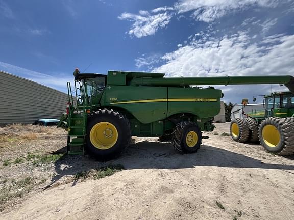 Image of John Deere S780 equipment image 4