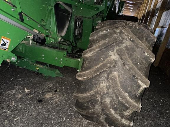 Image of John Deere S780 equipment image 4