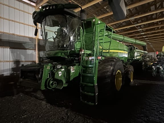 2020 John Deere S780 Equipment Image0