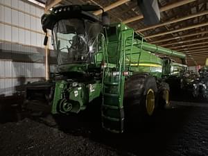 2020 John Deere S780 Image