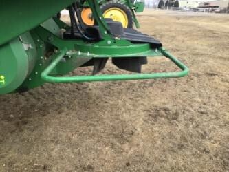 Image of John Deere S780 equipment image 4