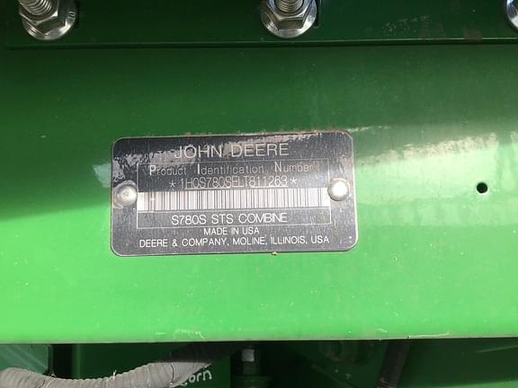 Image of John Deere S780 equipment image 4