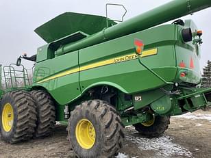 Main image John Deere S780 11